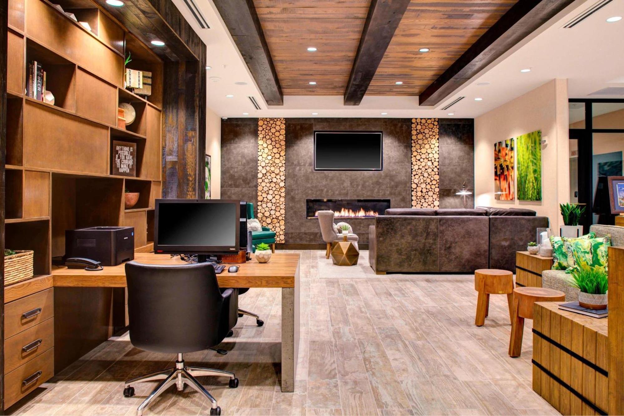 Springhill Suites By Marriott Боузман Екстериор снимка
